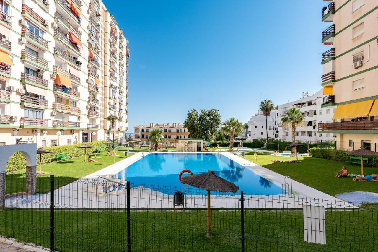 Malagasuite Mediterranean Coast Benalmádena Exterior photo